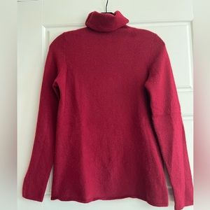 White + Warren Red Medium Cashmere Sweater